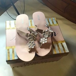Apt. 9 Pink Slip on Sandals 10M